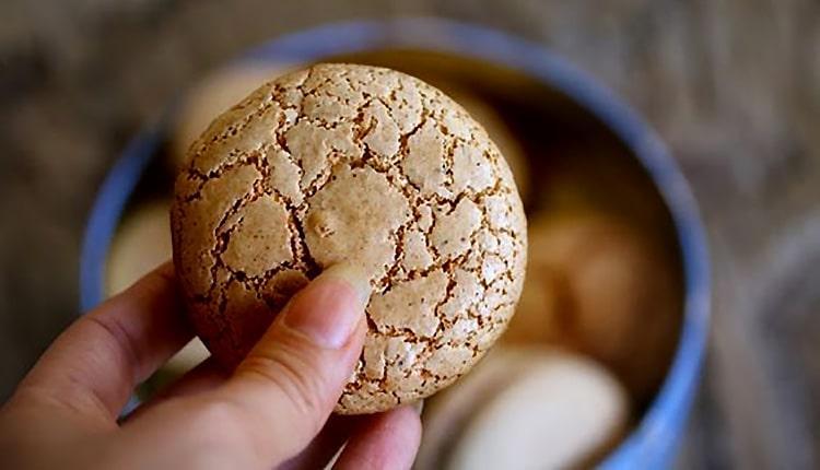 طرز تهیه انواع شیرینی گردویی (پفکی، سنتی و روسی)