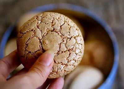 طرز تهیه انواع شیرینی گردویی (پفکی، سنتی و روسی)